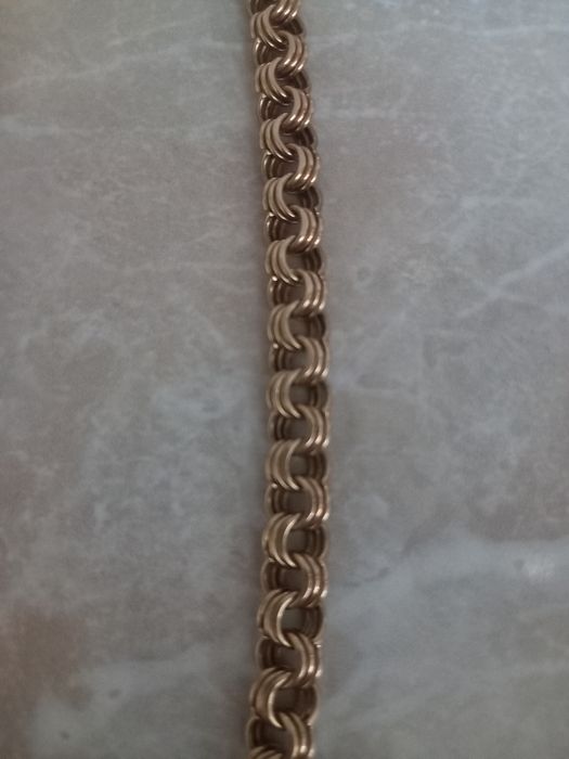 Продам золотую цепочку