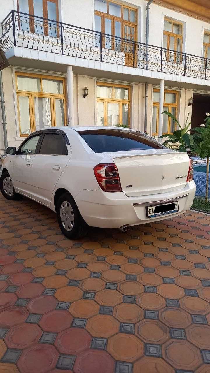 Продам срочна Chevrolet Cobalt