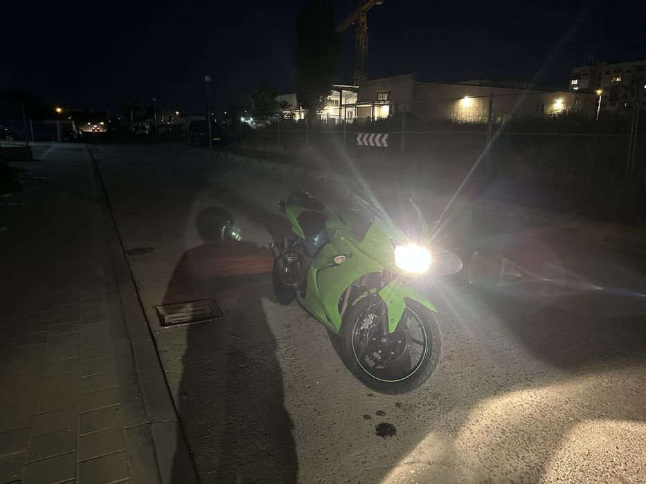 Продавам/Бартер Kawasaki 250R