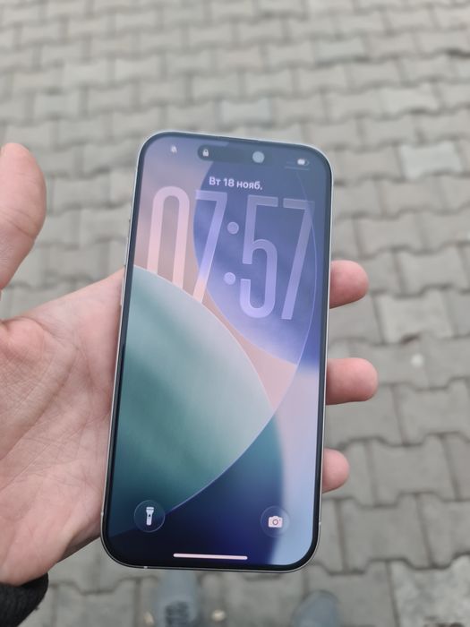 Iphone 15 Pro  91% Ideal