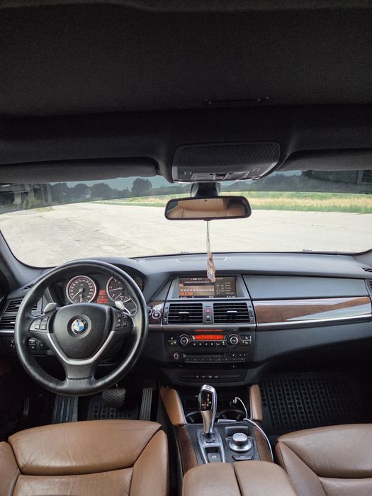 BMW x6 / 30D / xDrive