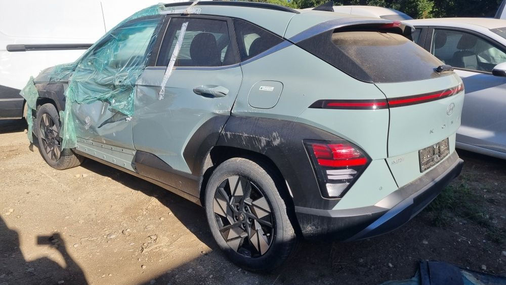 Hyundai Kona Avariat  2025 benzina România