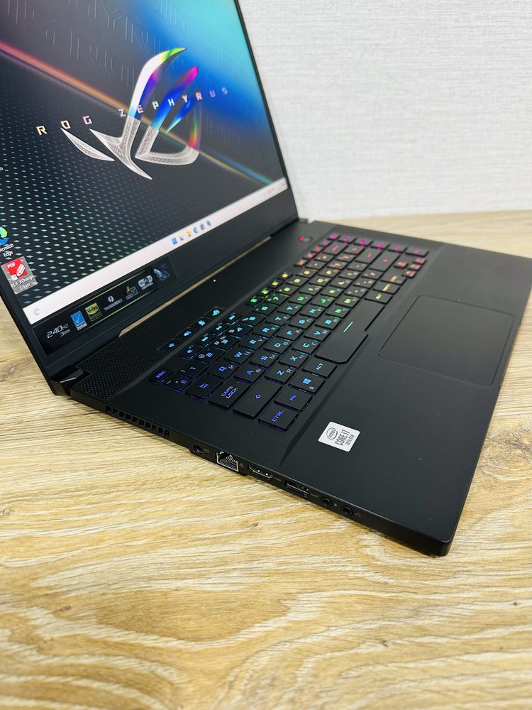 ASUS ROG Zephyrus Core i7-12 Ядер GTX1660Ti-6 ГБ Игровой Монстр