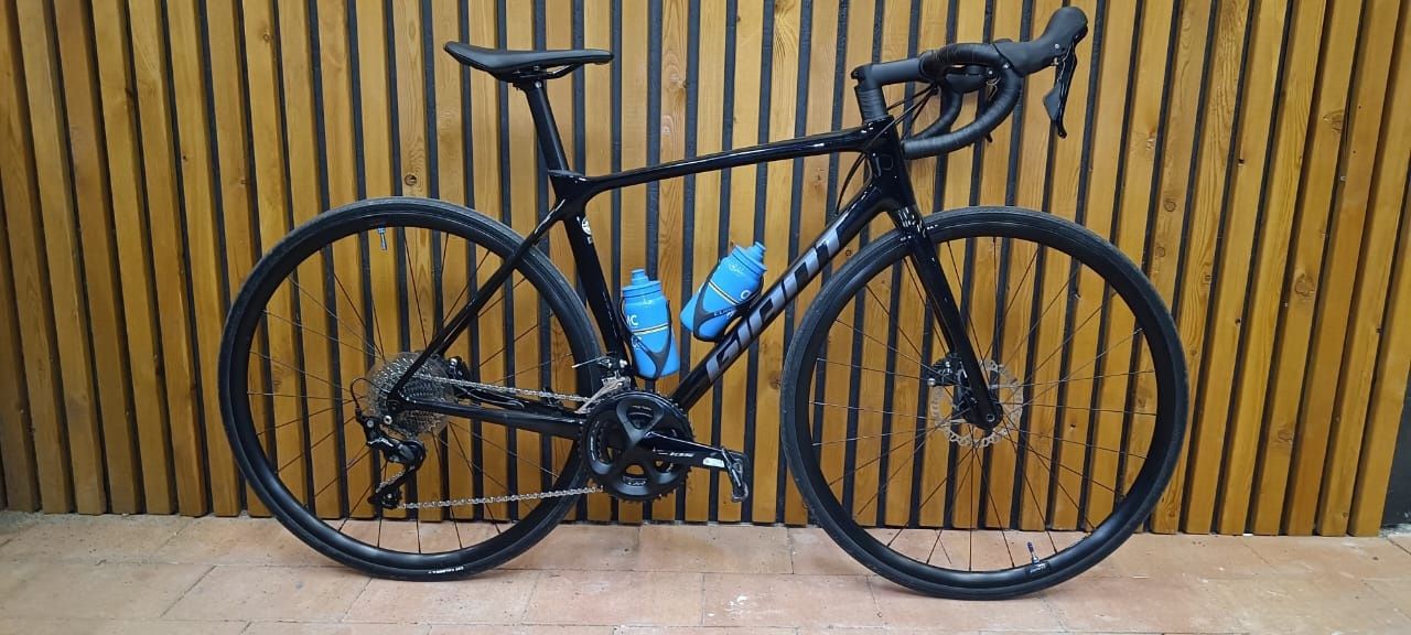 Шоссейный велосипед.Giant TCR ADVANCED 2 DISC-KOM - 2022