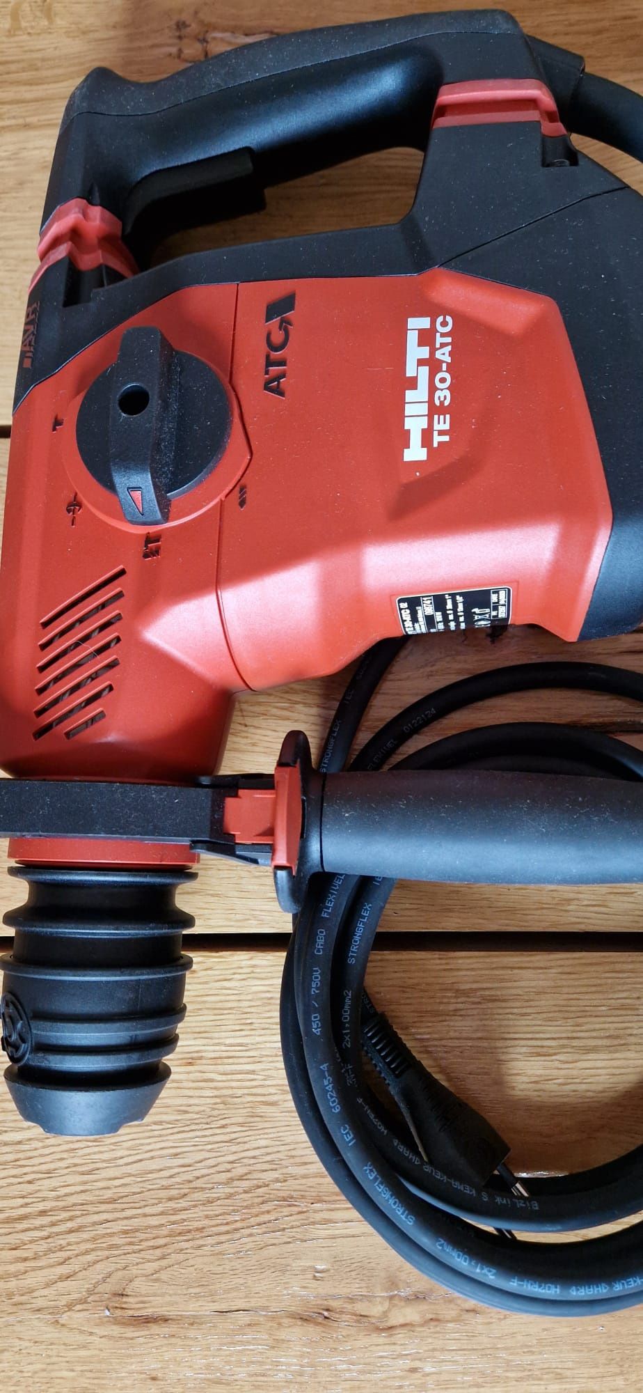 Hilti rotopercutor nou