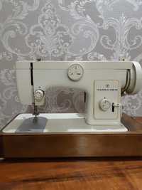 Электрическая швейная машина "Чайка 132 М"