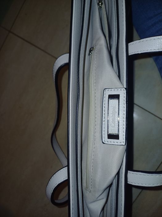 Vând geanta marca Conbipel