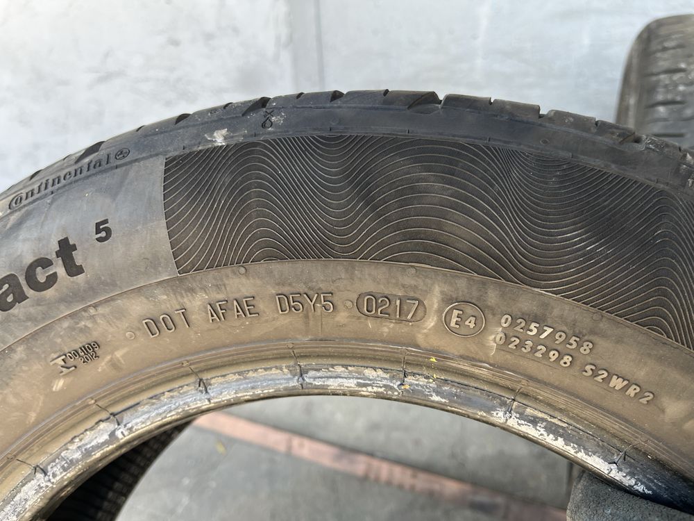 2 бр. летни гуми 195/65/15 Continental 5 mm DOT 0217