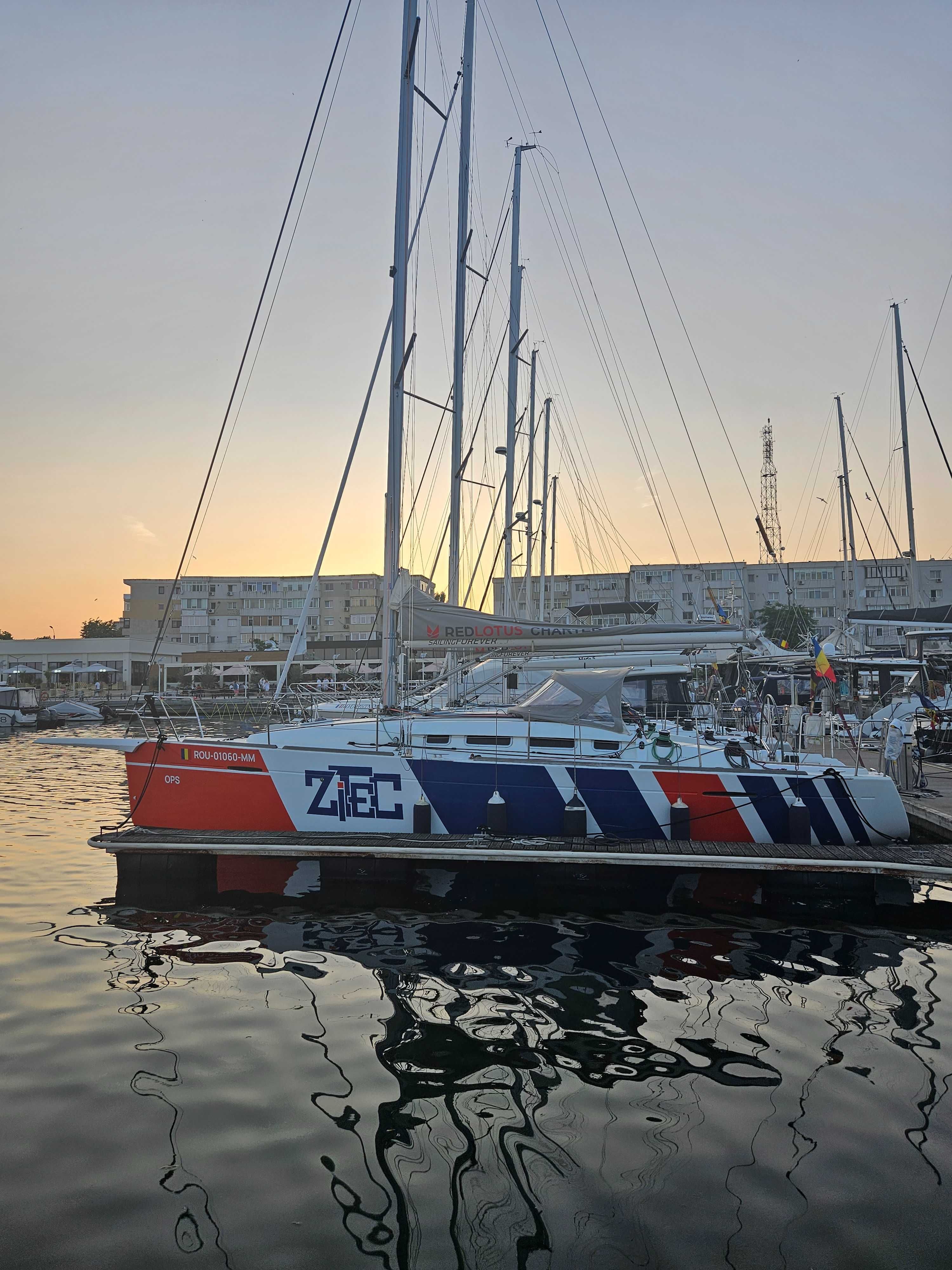 BENETEAU FIRST 35 (OPS) - множество подобрения, ДДС възстановим