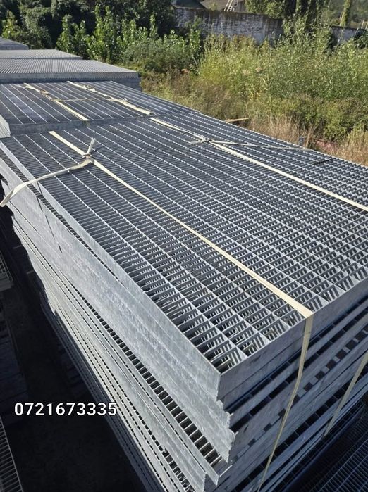 Grilaje zincate trepte zincate