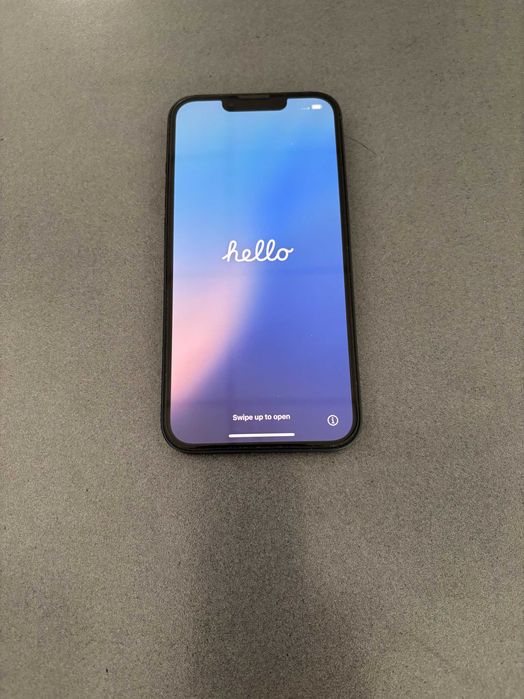 Телефон Iphone 13 128 GB