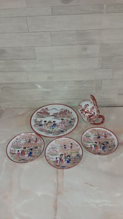 serviciu din portelan