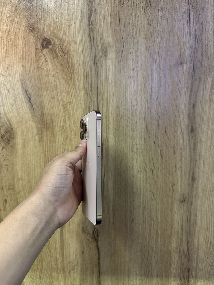 Boʻsh tolov 15%/ iphone 16 pro Max