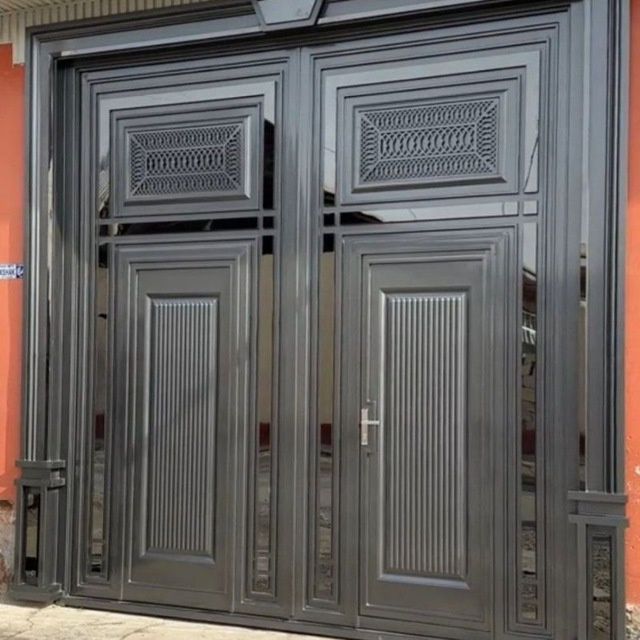 Arzon darvoza naves perila