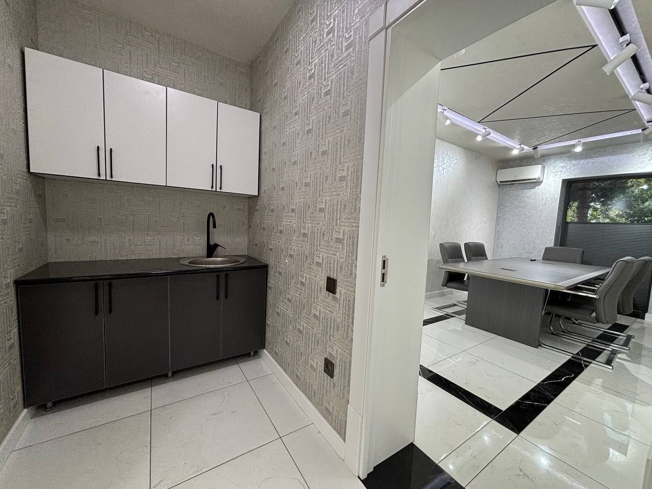 Продажа офиса в центре 115 м.кв