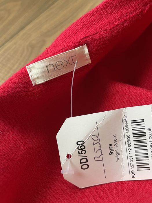 Vând set NEXT, mărimea 9-10 ani