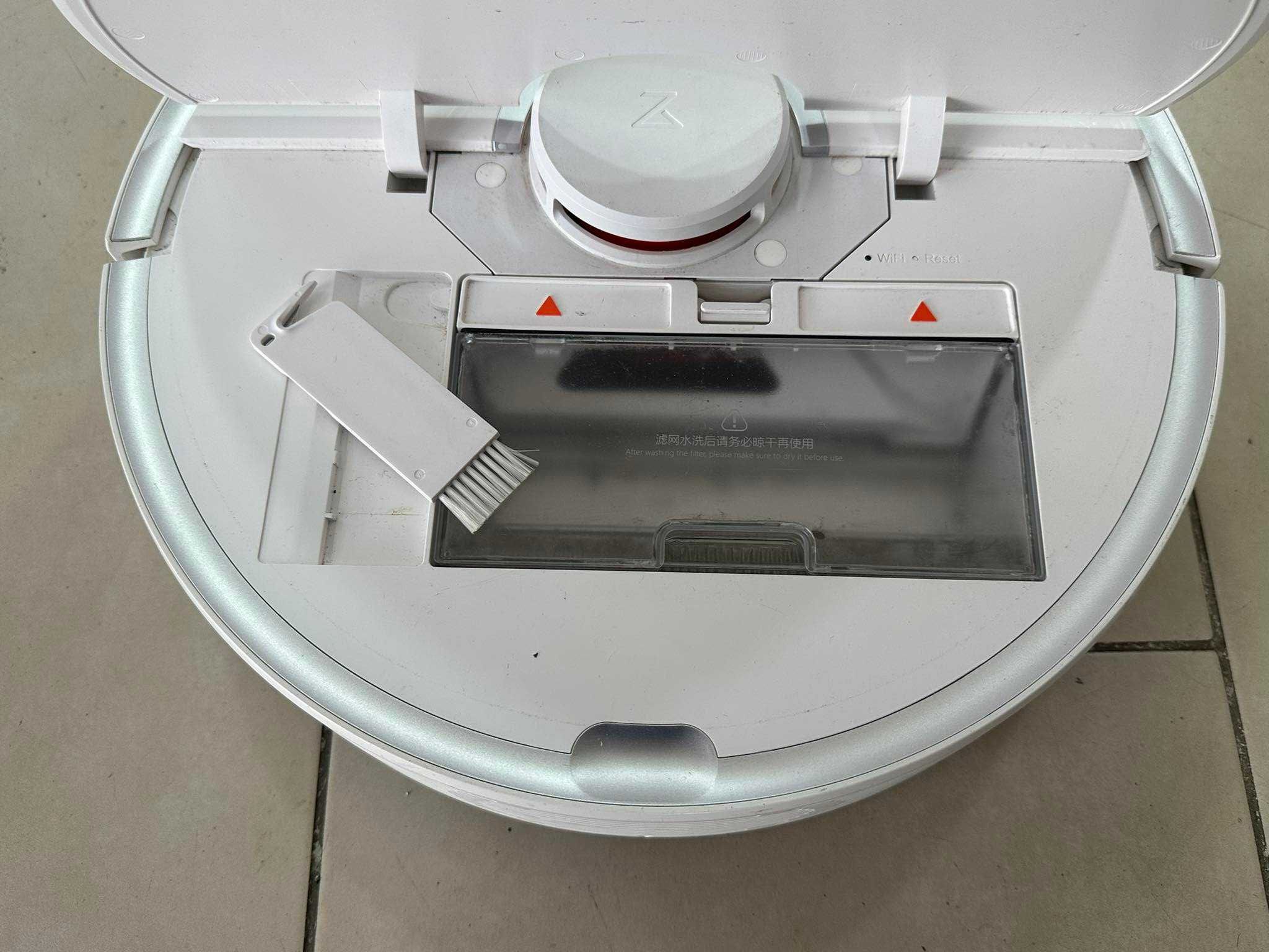 Прахосмукачка робот Xiaomi Mijia Roborock 2, бяла (S502-00