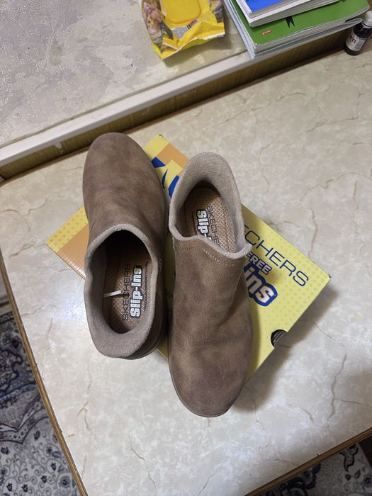 Skechers oyoq kiyimlar