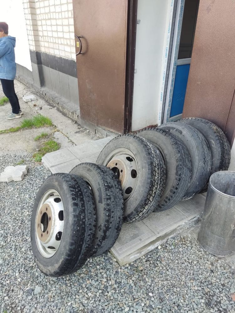 Продам колеса на газель