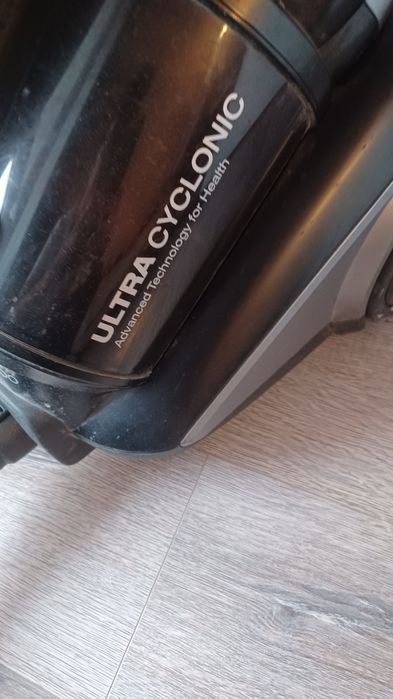 Прахосмукачка  800W