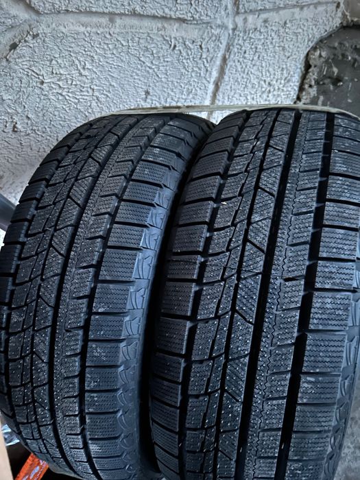 Зимние шины новые