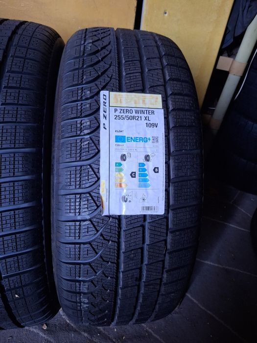 255 50 21 Pirelli DOT 2023 iarna NOI