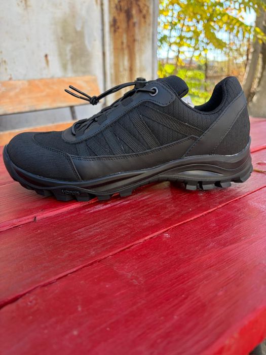 Bocanci noi,nefolisiti