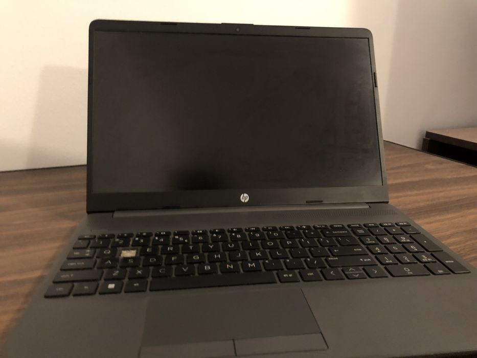 Vând laptop HP, 1000 lei