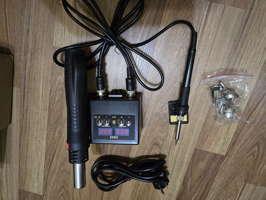 Паяльная станция.