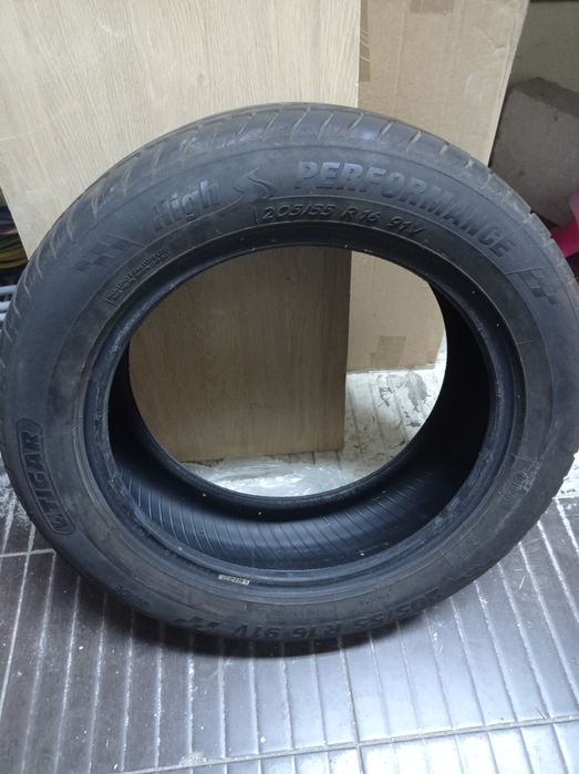 Vând cauciucuri de vara 205/55/R16