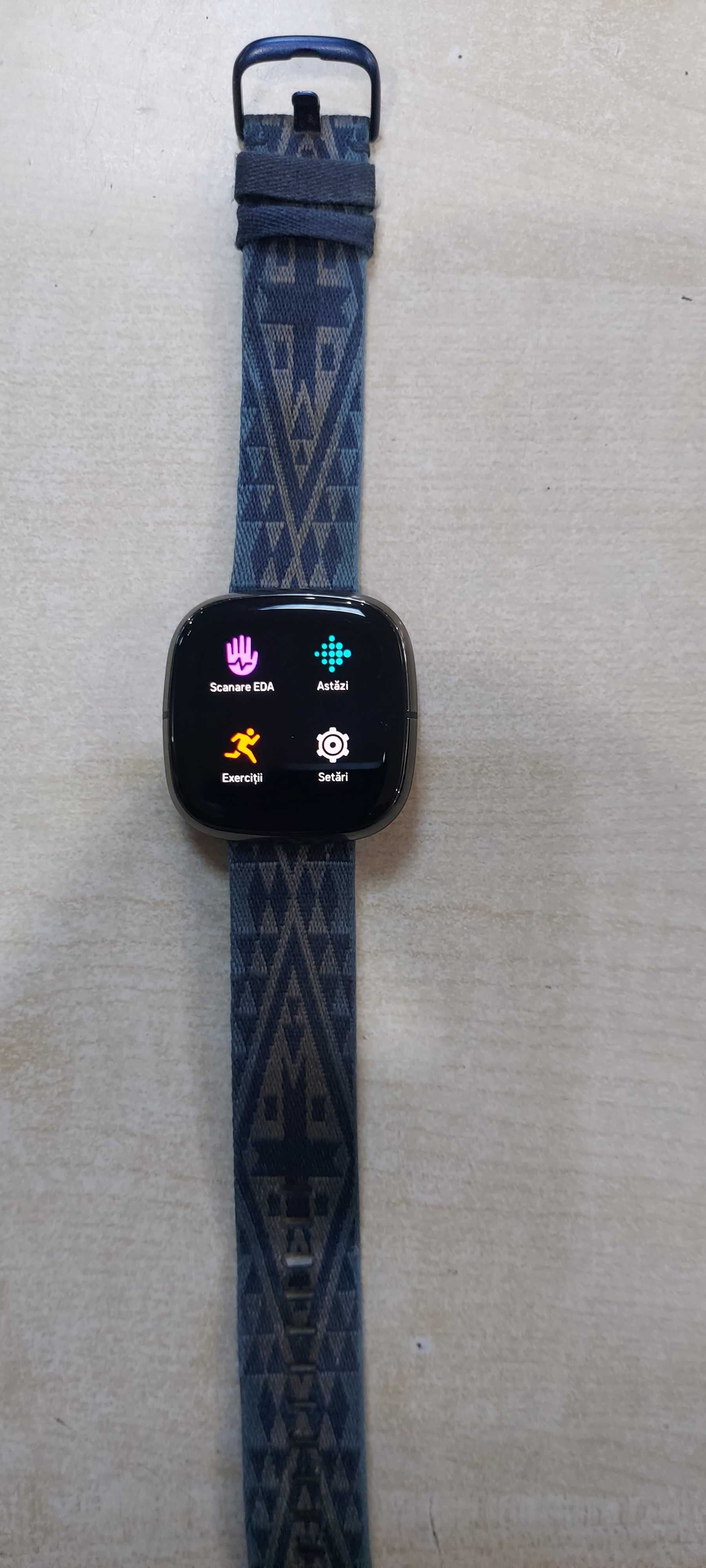 Ceas Smartwatch Fitbit Sense, Carbon Graphite