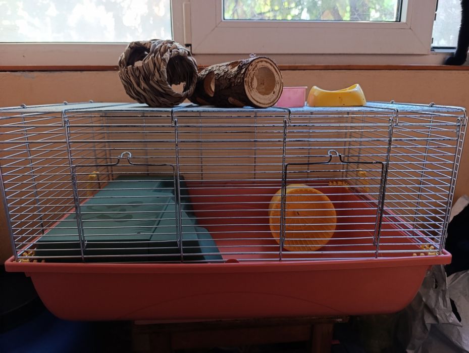 Cusca hamsteri cu accesorii