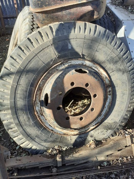 Vand cauciucuri 1000r20 1100r20 jante r20