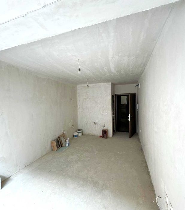 Продава се Едностаен апартамент в София, Люлин 7 - 38 кв.м за 2027 €/кв.м - Снимка #1