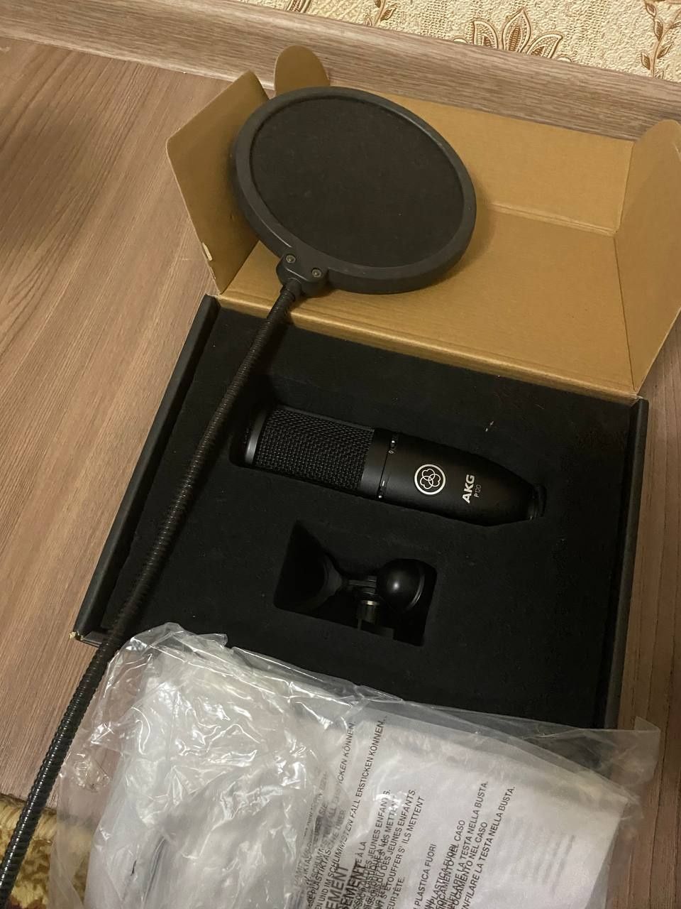 P120 condenser microphone