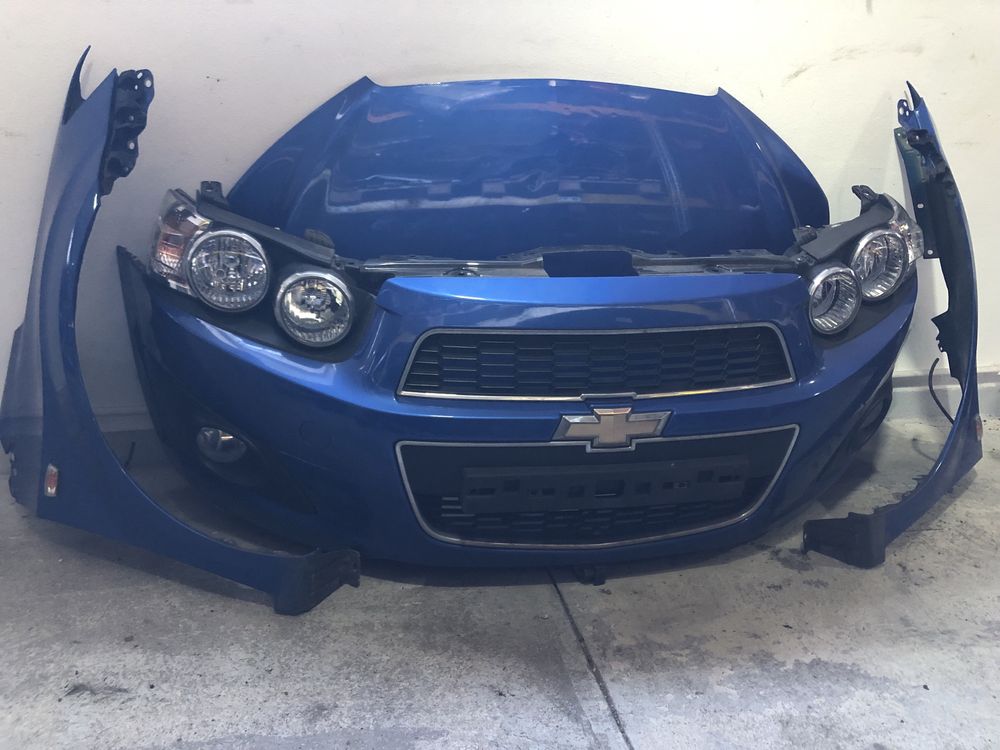 Fata completa Chevrolet Aveo t300 2012-2017 bara capota far aripa