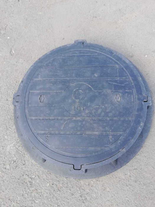 Полимерно-песчанный люк, канализационный люк