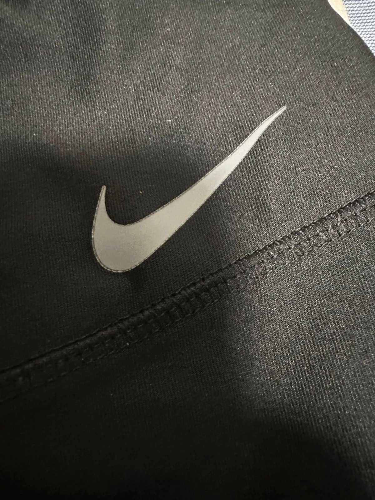 Colanti negri Nike M