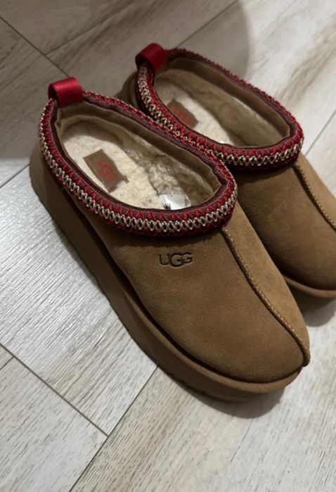 Ugg Tazz Maro 39 , stare foarte buna