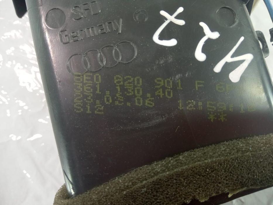 Grila ventilatie 8e0820901f Audi A4 B7  [din 2004 pana  2008]
