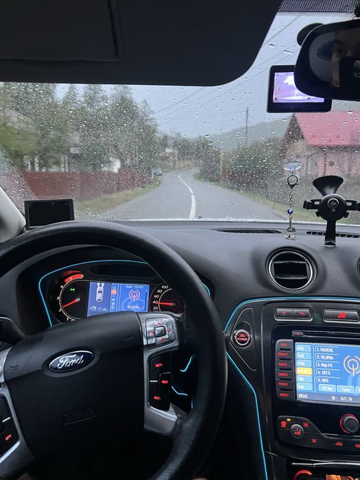 Ford Mondeo ST in conditii bune