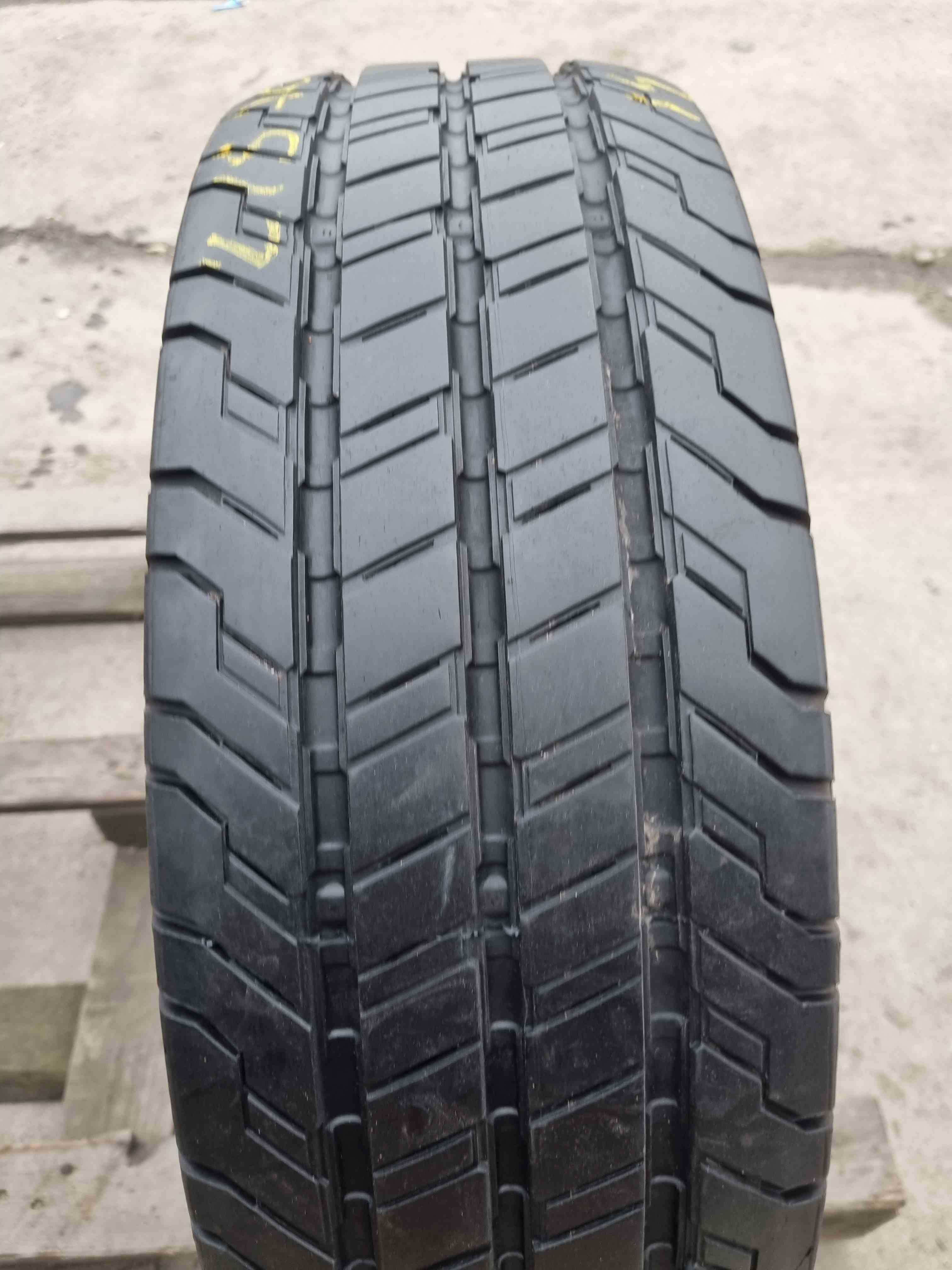 Anvelopa Vara 215/70 R15C CONTINENTAL ContiVanContact 100 109/107S