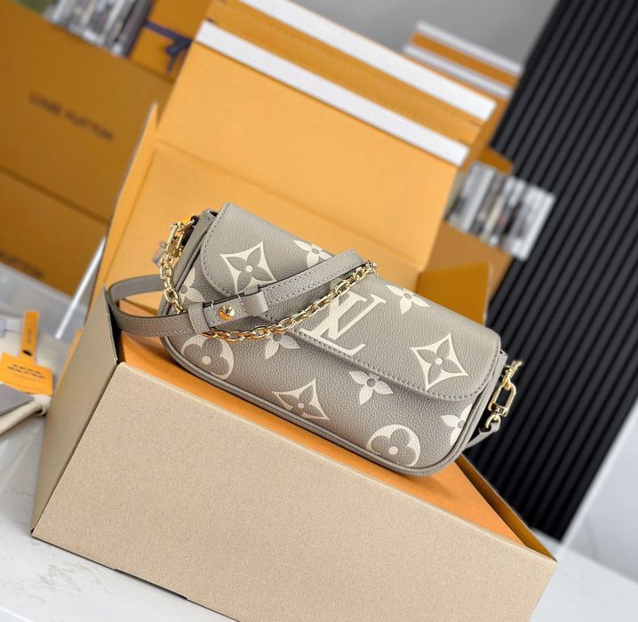Geanta Louis Vuitton Ivy 24cm, Premium