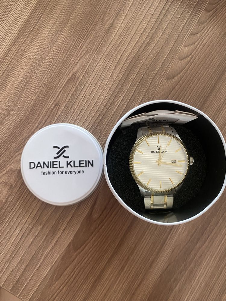 Наручные часы Daniel Klein