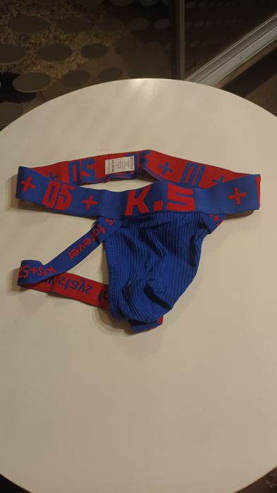 Vand  chilot sexy suspensor pt barbati