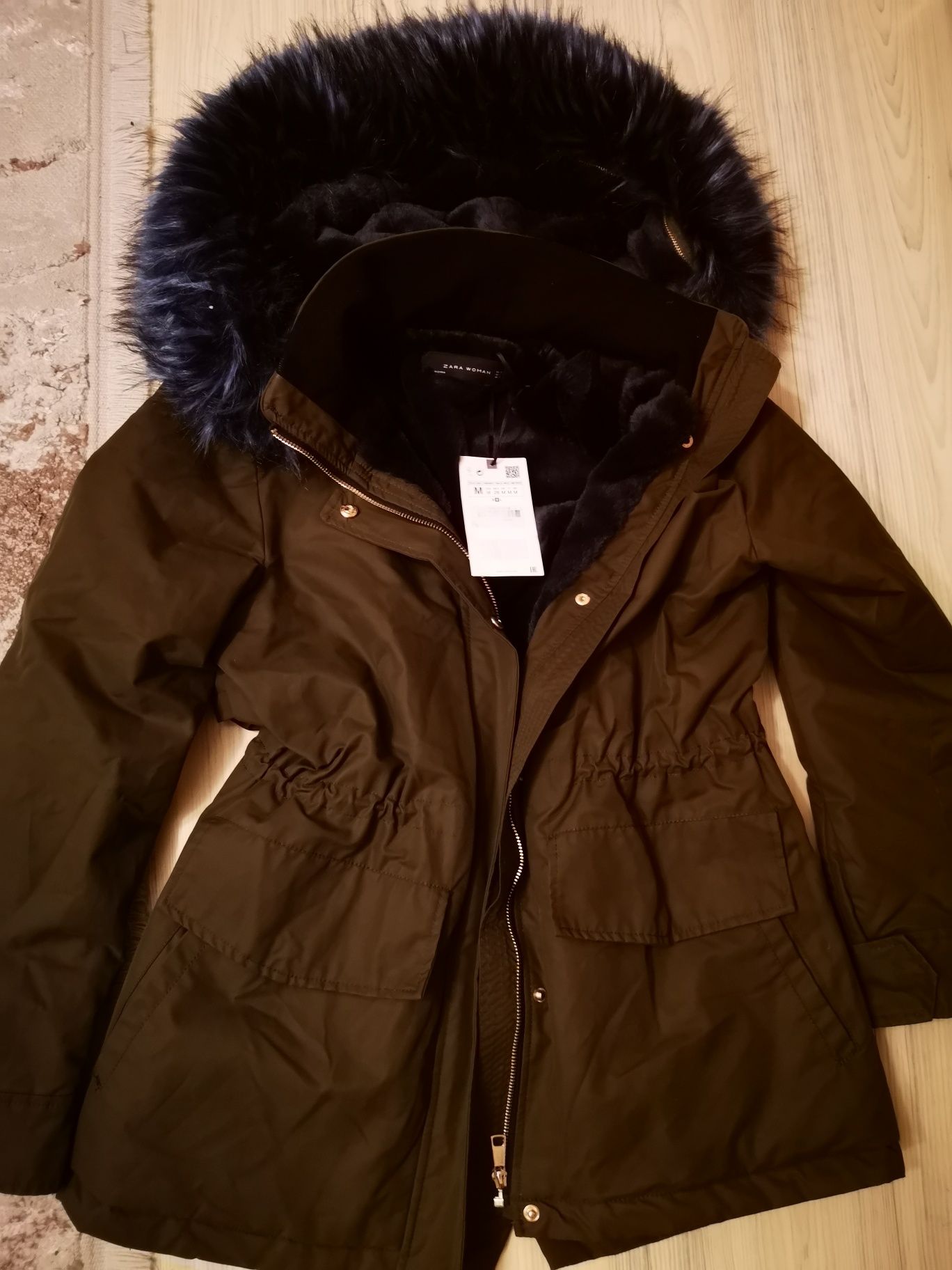 Geaca Zara nouă, parka Zara nouă, guler de blană, nouă!