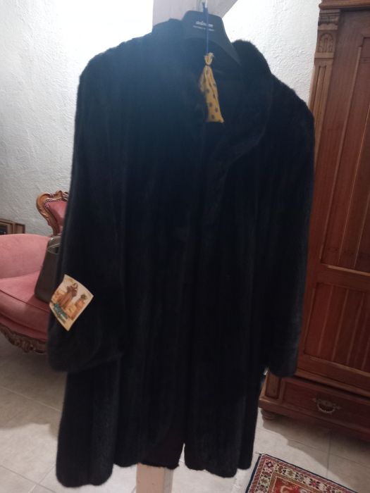 Haina blana naturala nurca/vizon, NOUA cu eticheta