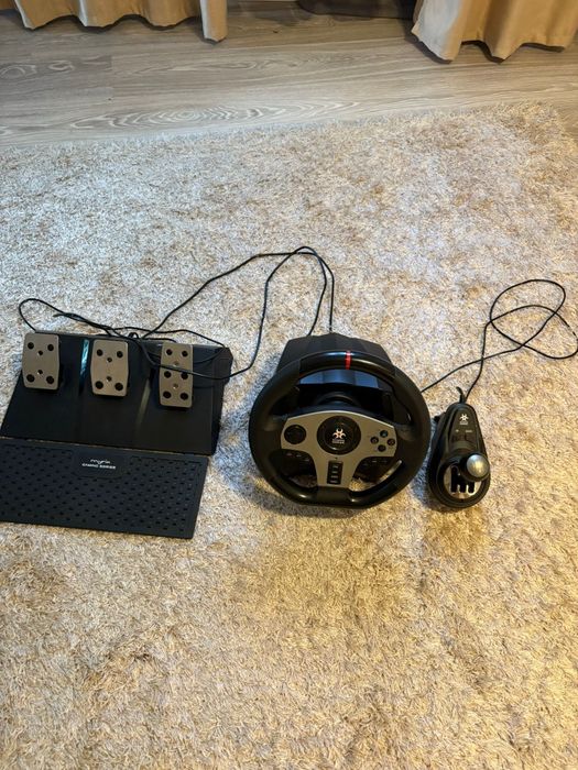 De vânzare volan gaming Myria MG 7418 + pedale +schimbător,