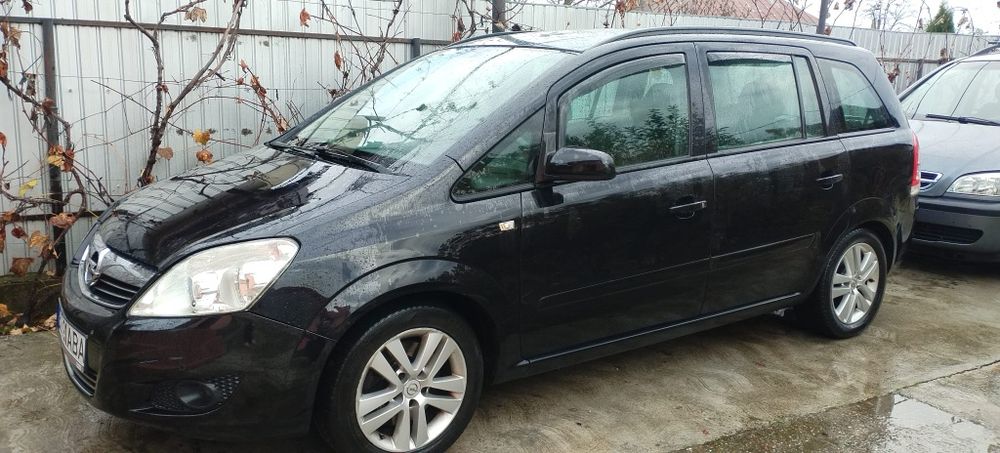 Vând Opel Zafira 7locuri