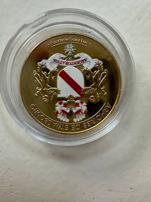 Сувенирная монета Франция